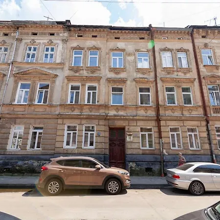 公寓 Avangard Magnus *